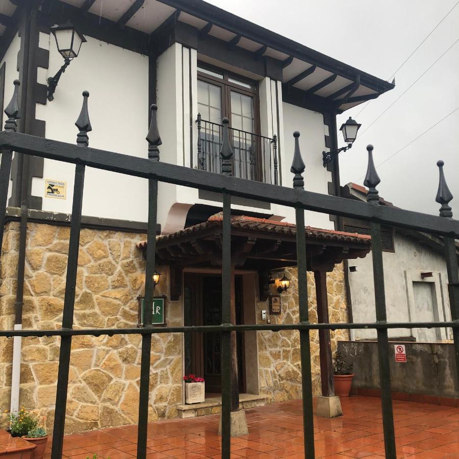 Hotel Restaurante La Carasca Orlé Zewnętrze zdjęcie