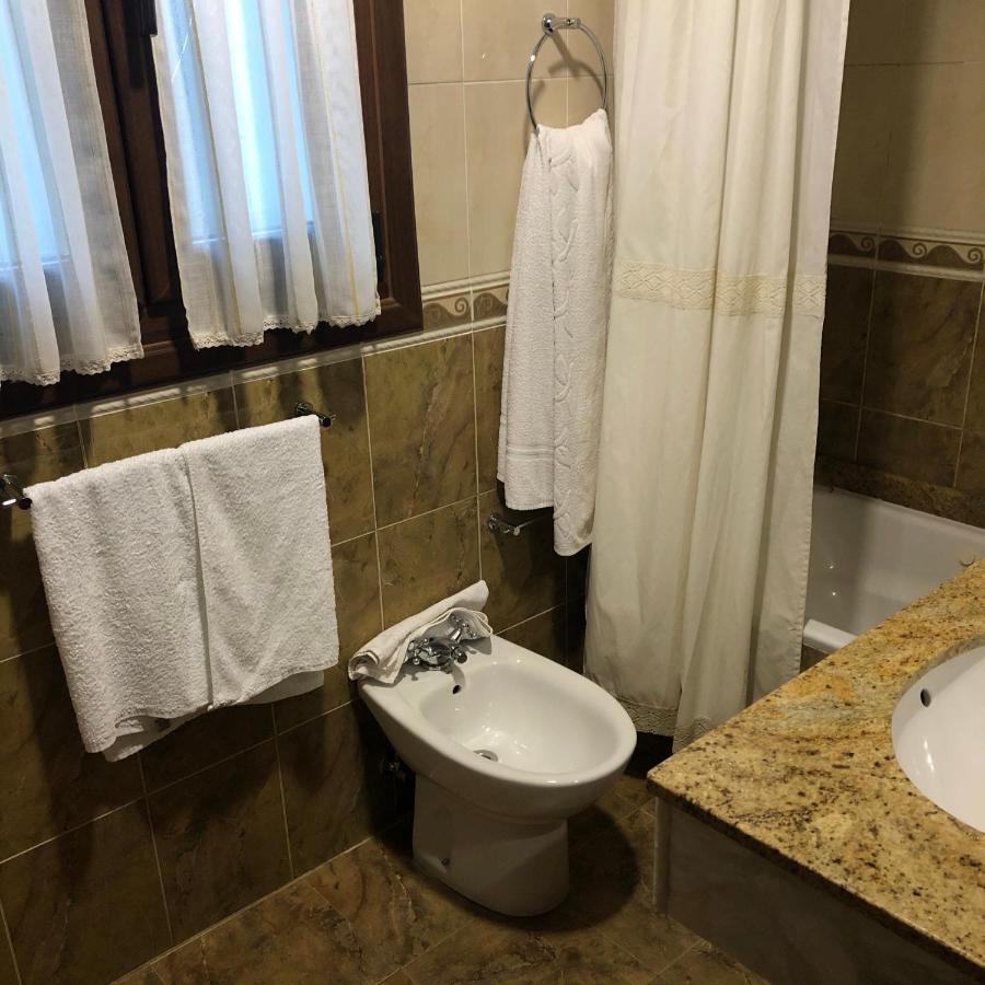 Hotel Restaurante La Carasca Orlé Zewnętrze zdjęcie