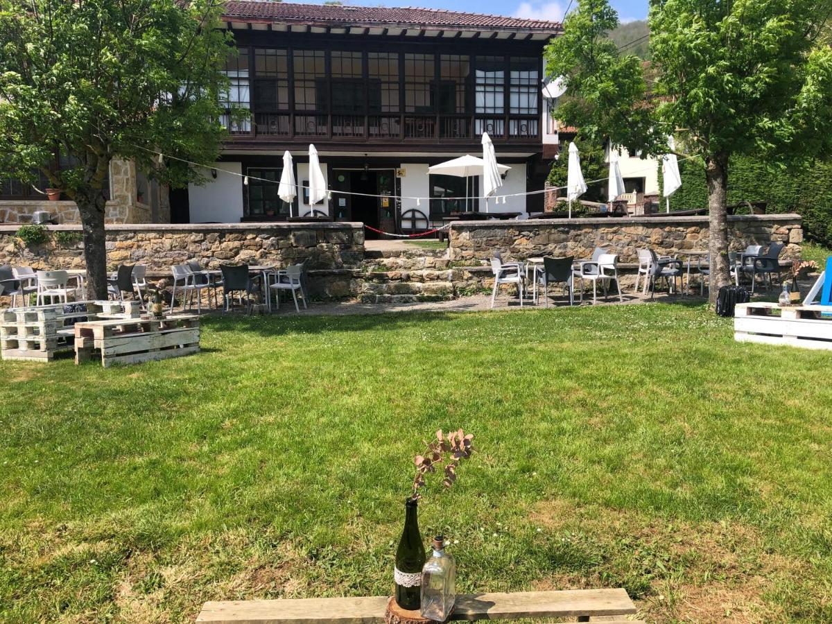 Hotel Restaurante La Carasca Orlé Zewnętrze zdjęcie